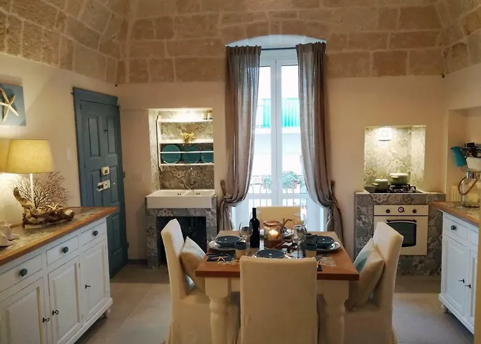 Casa Carlotta